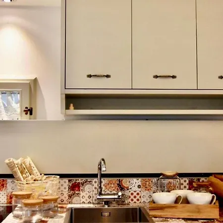 Alcova Cellini 奇斯泰尼诺